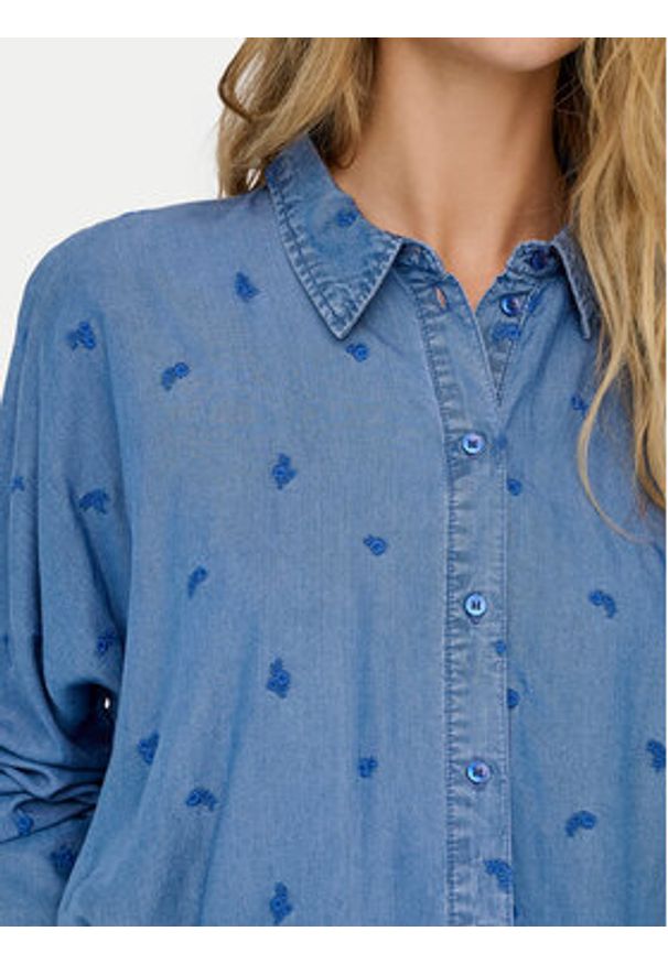 only - ONLY Koszula New Grace 15337926 Niebieski Loose Fit. Kolor: niebieski. Materiał: lyocell