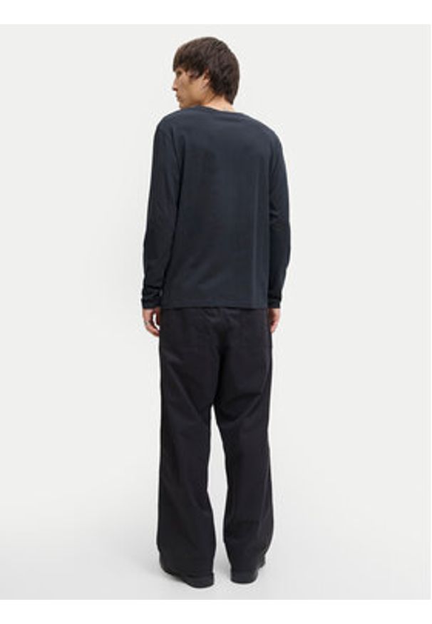 Jack & Jones Longsleeve Basic 12279538 Granatowy Regular Fit. Kolor: niebieski. Materiał: bawełna. Długość rękawa: długi rękaw