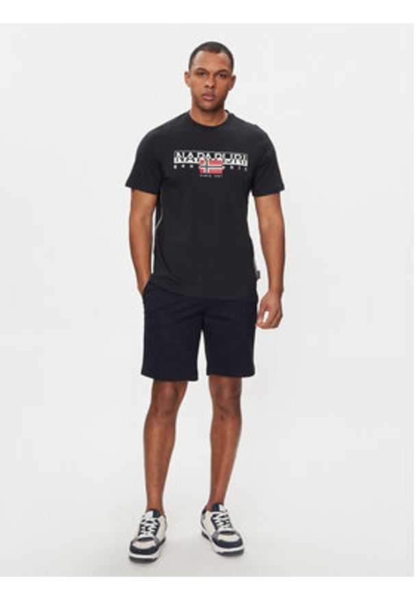 Napapijri T-Shirt S-Aylmer NP0A4HTO Czarny Regular Fit. Kolor: czarny. Materiał: bawełna