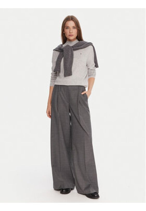 TOMMY HILFIGER - Tommy Hilfiger Sweter WW0WW47468 Szary Regular Fit. Kolor: szary. Materiał: wełna