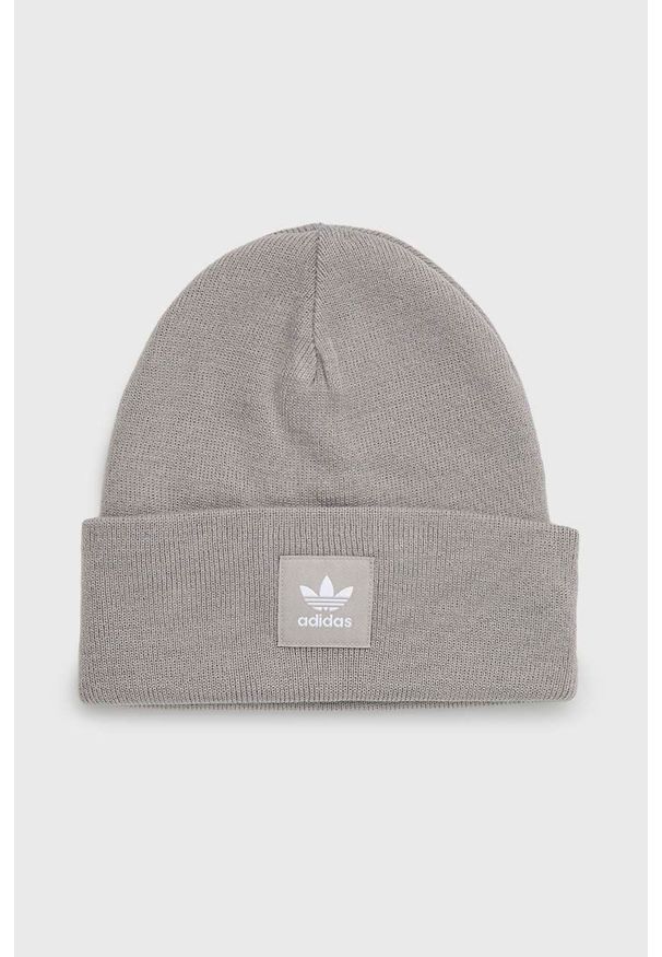adidas Originals czapka kolor szary z cienkiej dzianiny. Kolor: szary. Materiał: dzianina. Wzór: aplikacja