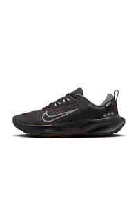 Buty do chodzenia męskie Nike Juniper Trail 2 Gtx. Zapięcie: sznurówki. Kolor: czarny. Materiał: materiał. Szerokość cholewki: normalna. Sport: turystyka piesza
