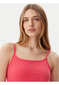 Tommy Jeans Sukienka letnia Essential DW0DW21354 Różowy Slim Fit. Kolor: różowy. Materiał: bawełna. Sezon: lato