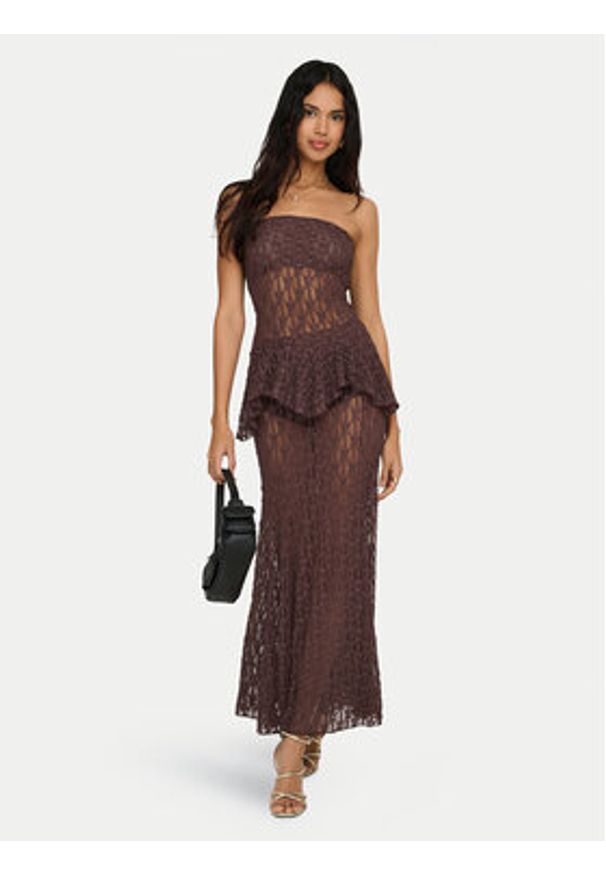 only - ONLY Top Aya 15375823 Brązowy ciemny Slim Fit. Kolor: brązowy. Materiał: syntetyk