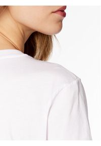 Gina Tricot T-Shirt Ellie 84280 Biały Relaxed Fit. Kolor: biały. Materiał: bawełna