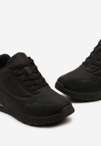 Born2be - Czarne Sznurowane Sneakersy z Podeszwą Air z Ekoskóry Starpe. Okazja: na co dzień. Nosek buta: okrągły. Zapięcie: sznurówki. Kolor: czarny. Materiał: jeans #5