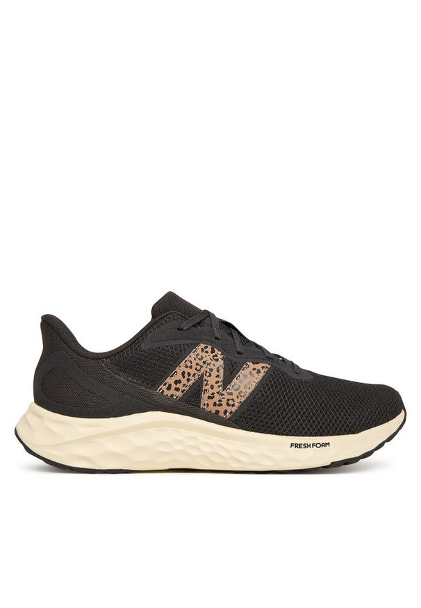 Sneakersy New Balance. Kolor: czarny