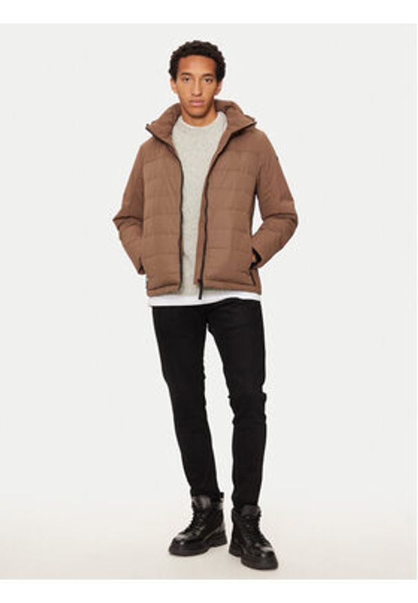 CMP Kurtka zimowa 34K0147 Brązowy Regular Fit. Kolor: brązowy. Materiał: syntetyk. Sezon: zima
