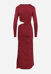 Born2be - Bordowa Sukienka Maxi o Dopasowanym Fasonie z Wycięciem w Talii Celinda. Okazja: na co dzień. Kolor: czerwony. Styl: casual. Długość: maxi #2