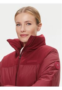 TOMMY HILFIGER - Tommy Hilfiger Płaszcz zimowy New York WW0WW39749 Czerwony Relaxed Fit. Kolor: czerwony. Materiał: syntetyk. Sezon: zima #3