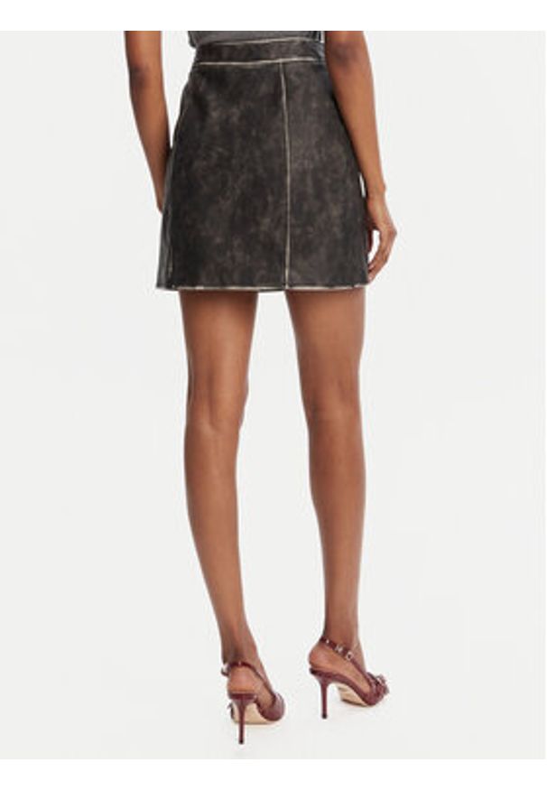 Guess Spódnica z imitacji skóry W5YD46 WHDI0 Szary Regular Fit. Kolor: szary. Materiał: skóra