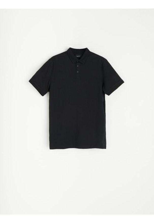 Reserved - Koszulka polo regular - czarny. Typ kołnierza: polo. Kolor: czarny. Materiał: bawełna, dzianina. Wzór: gładki