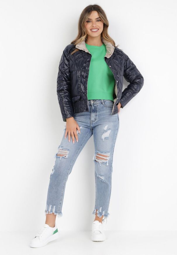 Born2be - Granatowo-Beżowa Kurtka Dwustronna Hypsissa. Typ kołnierza: kołnierzyk stójkowy. Kolor: niebieski. Materiał: dresówka, tkanina, jeans. Wzór: aplikacja. Styl: klasyczny