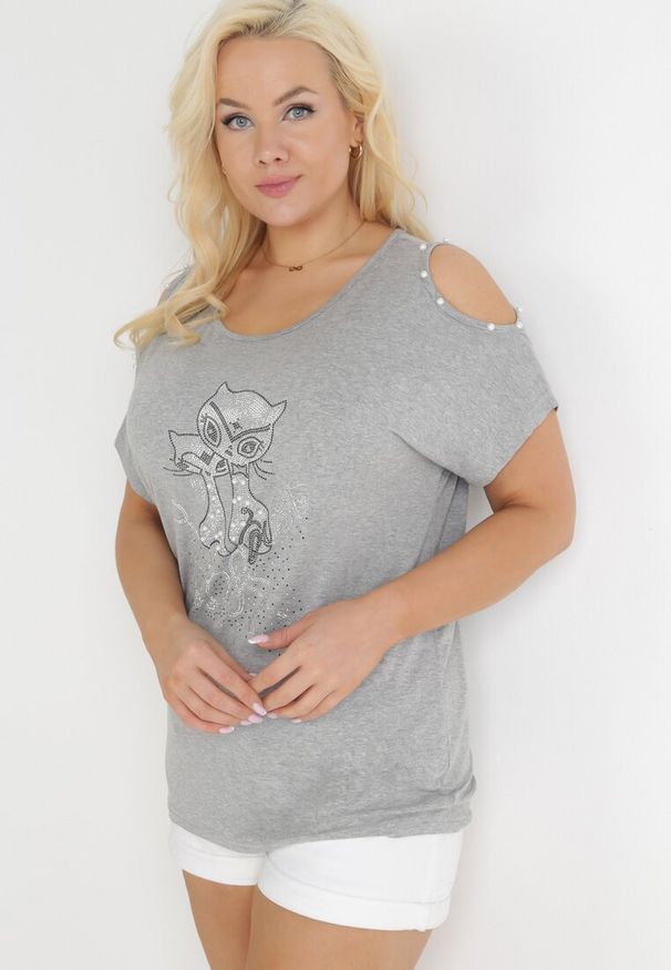 Born2be - Szara Bluzka Nietoperz z Wycięciami na Ramionach i Cekinami Ophitine. Kolor: szary. Wzór: nadruk