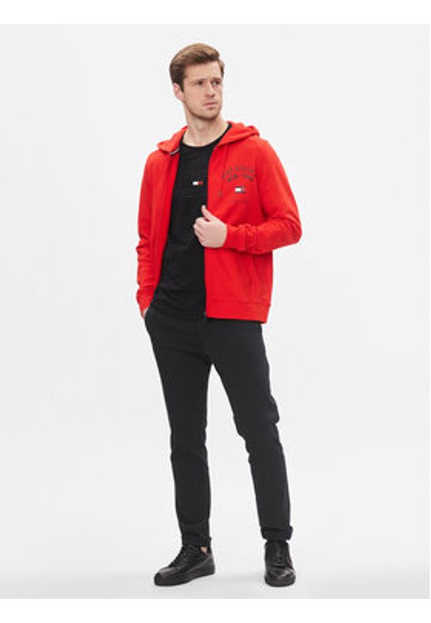 TOMMY HILFIGER - Tommy Hilfiger Bluza Wcc Arched Varsity Zip Thru MW0MW33644 Czerwony Regular Fit. Kolor: czerwony. Materiał: bawełna