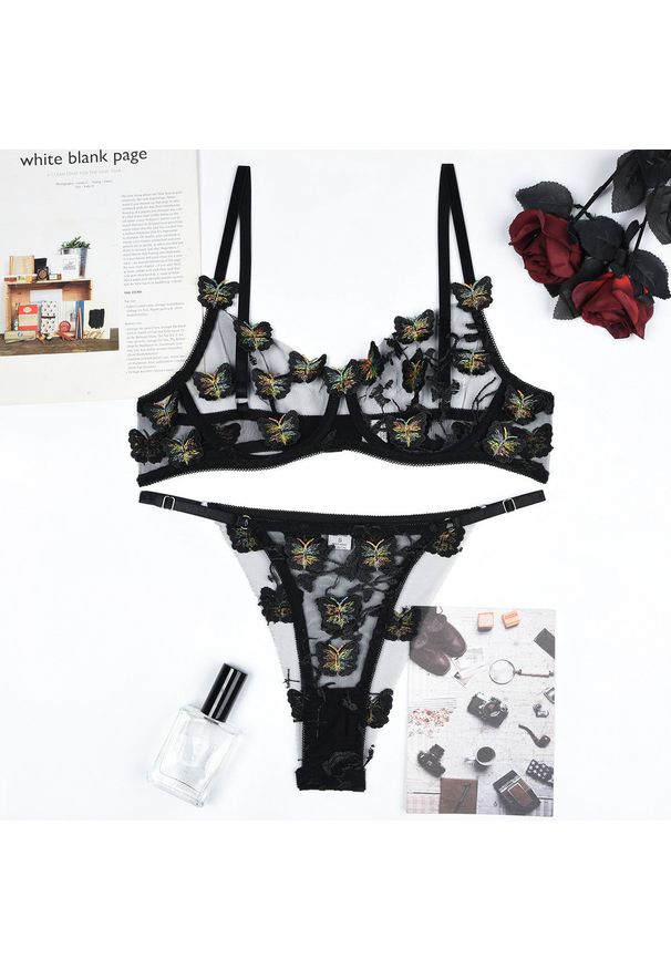 Intica - Komplet bielizny z haftem motyli na specjalne okazje Demi. Kolor: czarny. Materiał: tkanina. Wzór: haft