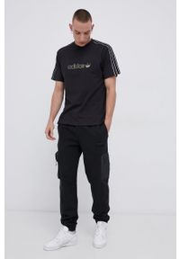 adidas Originals Spodnie H11485 męskie kolor czarny gładkie. Kolor: czarny. Wzór: gładki #1