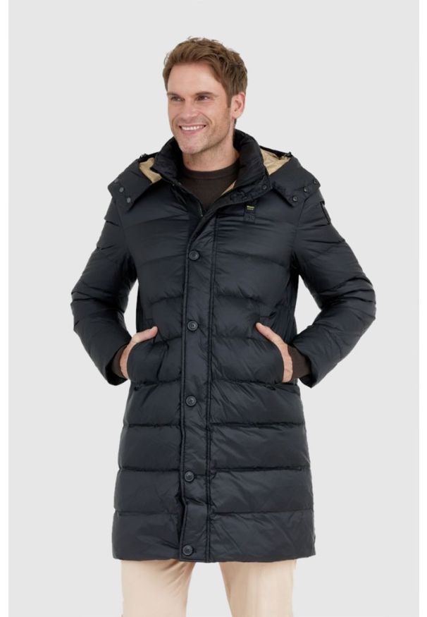 Blauer USA - BLAUER Czarna długa puchowa kurtka męska GUS z odpinanym kapturem, Rozmiar 3XL. Kolor: czarny. Materiał: puch. Długość: długie
