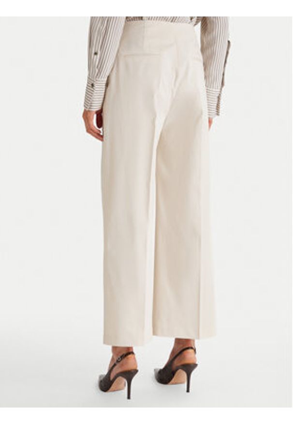 BOSS Kuloty Tulotta 50551913 Écru Relaxed Fit. Kolor: kremowy. Materiał: bawełna