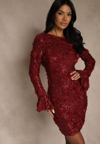 Renee - Bordowa Dopasowana Sukienka Ozdobiona Cekinami i Kwiatami 3D Raweda. Okazja: na co dzień, na imprezę. Kolor: czerwony. Materiał: poliester. Wzór: aplikacja, kwiaty. Sezon: wiosna. Styl: casual. Długość: midi #1