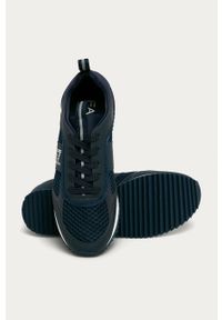 EA7 Emporio Armani - Buty. Nosek buta: okrągły. Zapięcie: sznurówki. Kolor: niebieski. Materiał: syntetyk, materiał, skóra ekologiczna, guma. Szerokość cholewki: normalna #4