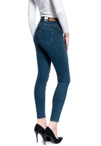 Wrangler - SPODNIE DAMSKIE WRANGLER HIGH RISE SKINNY VINTAGE INK W27HGD18I 112128079. Styl: vintage #3