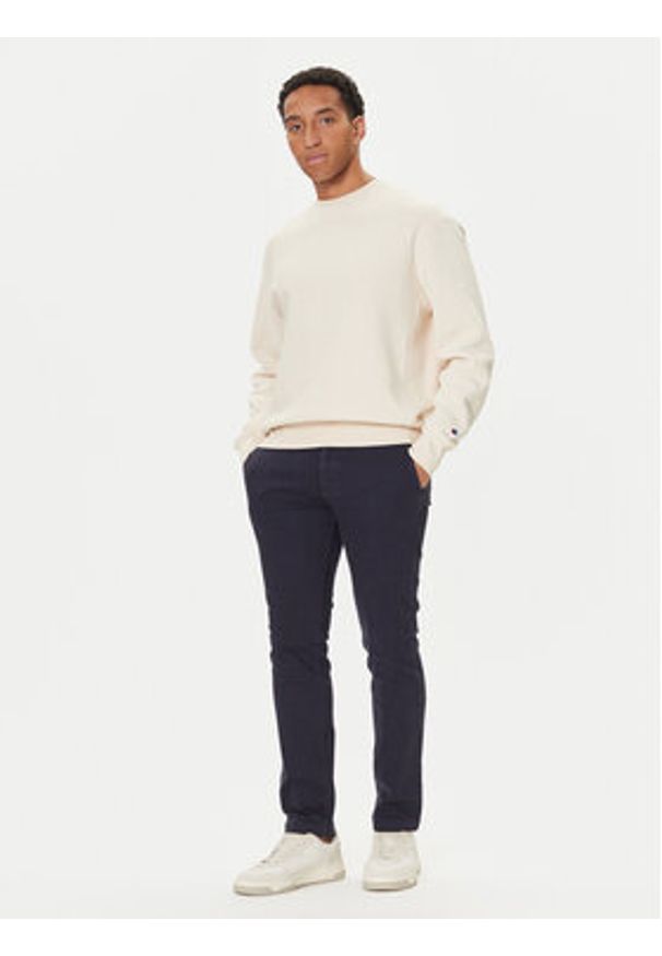 BOSS Chinosy 50547865 Granatowy Slim Fit. Kolor: niebieski. Materiał: bawełna