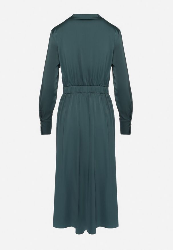 Born2be - Zielona Rozkloszowana Sukienka o Koszulowym Kroju z Imitacją Kieszeni i Gumką w Talii Rizza. Okazja: na co dzień. Kolor: zielony. Typ sukienki: koszulowe. Styl: casual, klasyczny, elegancki, wizytowy