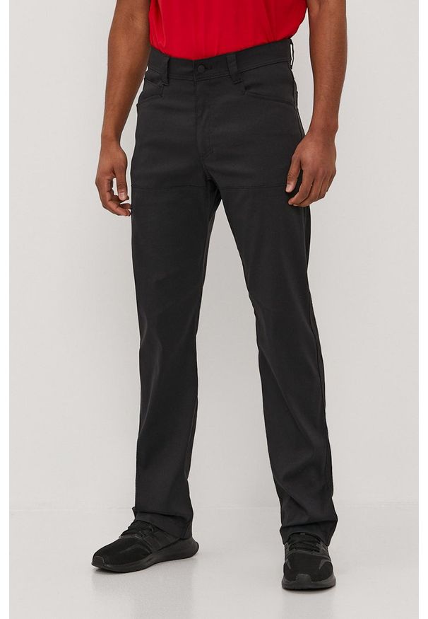 Wrangler spodnie ATG. Kolor: czarny. Materiał: tkanina. Wzór: gładki