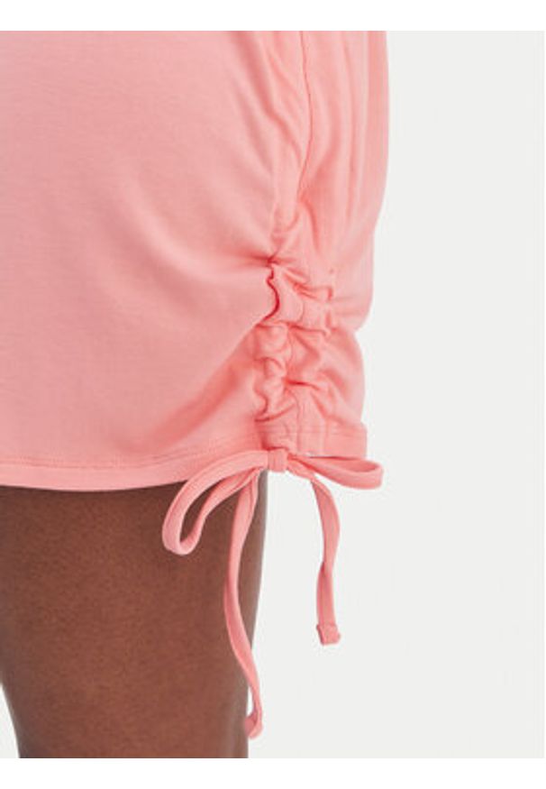 Guess T-Shirt E4GI00 K68D2 Różowy Oversize. Kolor: różowy. Materiał: wiskoza