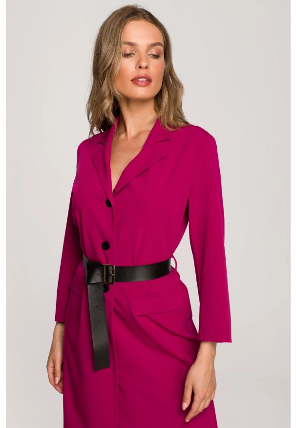 Stylove - Elegancka żakietowa sukienka marynarka z paskiem - śliwkowa. Okazja: do pracy, na spotkanie biznesowe. Styl: elegancki