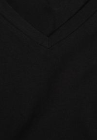 Renee - Czarny Klasyczny T-shirt z Bawełny Irithnea. Okazja: na co dzień. Kolor: czarny. Materiał: bawełna. Styl: klasyczny #5