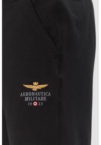 Aeronautica Militare - AERONAUTICA MILITARE Czarne męskie bawełniane szorty, Rozmiar XL. Okazja: na co dzień. Kolor: czarny. Materiał: bawełna. Styl: casual #4