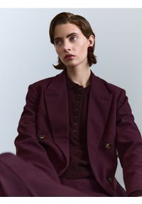 Reserved - Dwurzędowa marynarka - burgundowy. Kolor: czerwony. Materiał: wiskoza, tkanina. Wzór: gładki #1