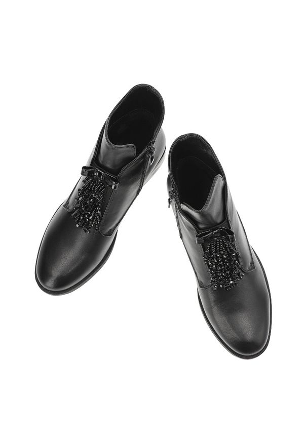 Czarne Botki S.Barski Eleganckie Obuwie Na Płaskim Obcasie. Okazja: na co dzień. Kolor: czarny. Materiał: skóra ekologiczna. Obcas: na obcasie. Styl: elegancki. Wysokość obcasa: niski