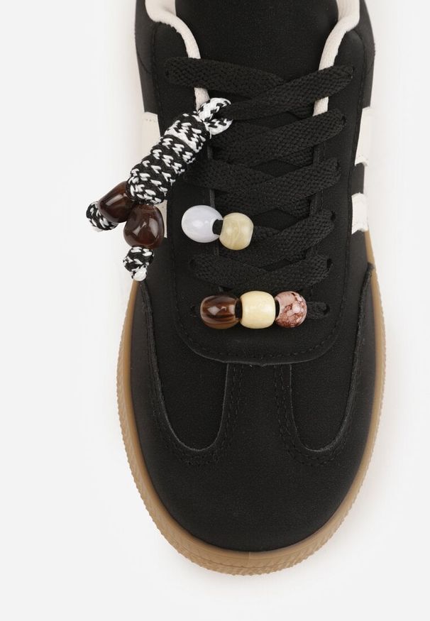 Renee - Czarne Sneakersy Typu Tenisówki Ozdobione Koralikami Daemeli. Kolor: czarny. Materiał: jeans. Wzór: aplikacja. Sezon: lato