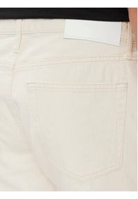 Calvin Klein Szorty jeansowe K10K112942 Écru Regular Fit. Materiał: bawełna #4