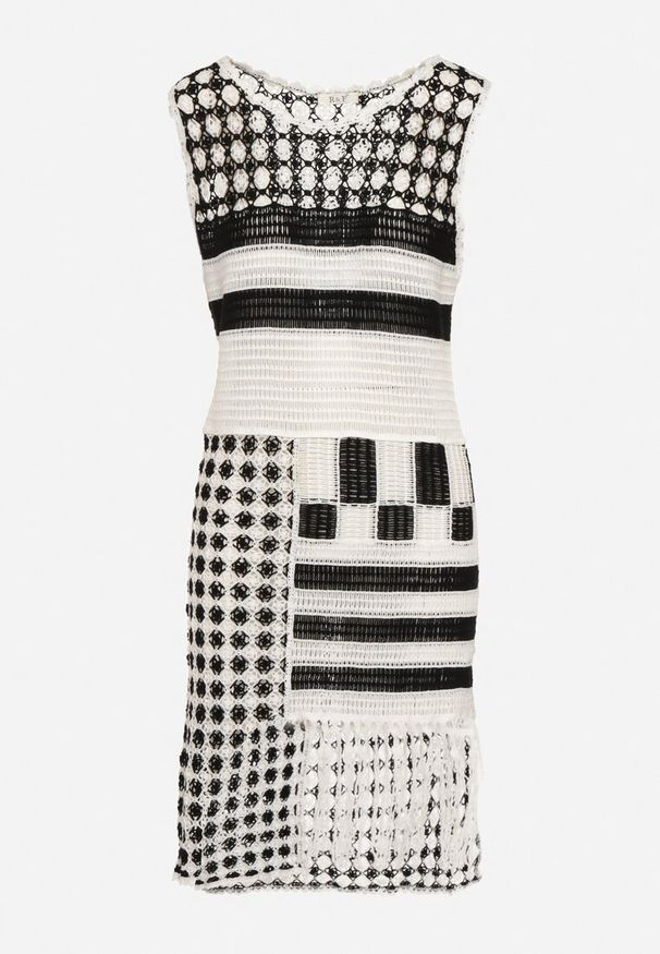 Born2be - Biało-Czarna Dopasowana Sukienka z Bawełny o Ażurowym Wykończeniu bez Rękawów Balmalia. Okazja: na imprezę, na co dzień. Kolor: biały. Materiał: bawełna. Długość rękawa: bez rękawów. Wzór: ażurowy. Typ sukienki: dopasowane, proste. Styl: wizytowy, casual, wakacyjny, elegancki