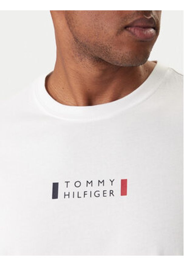 TOMMY HILFIGER - Tommy Hilfiger T-Shirt Brand Love MW0MW41453 Biały Regular Fit. Kolor: biały. Materiał: bawełna