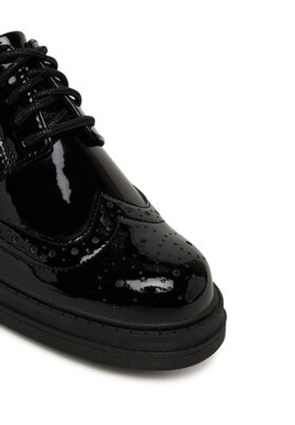 Clarks Oxfordy Orinoco3 Derby 26183171 Czarny. Kolor: czarny. Materiał: skóra, lakier