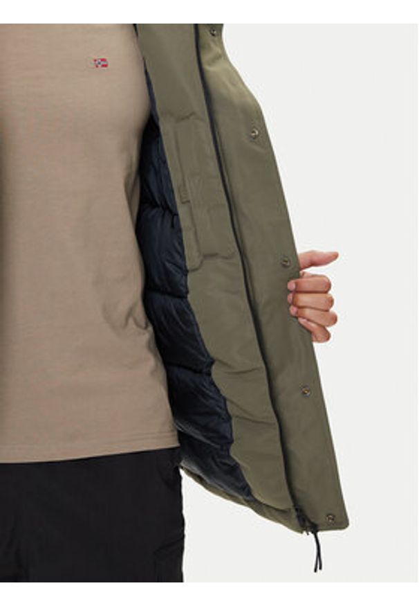 Napapijri Kurtka zimowa A-Cornier NP0A892J Zielony Regular Fit. Kolor: zielony. Materiał: syntetyk. Sezon: zima