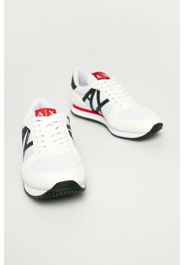 Armani Exchange - Buty. Nosek buta: okrągły. Zapięcie: sznurówki. Kolor: biały. Materiał: guma
