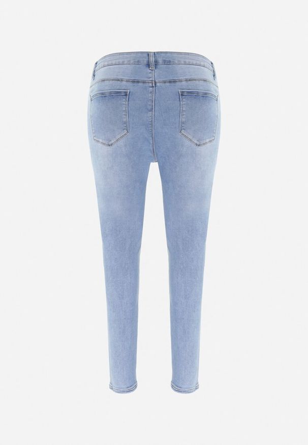 Born2be - Jasnoniebieskie Jeansy Skinny Push-Up Lilien. Kolor: niebieski. Wzór: aplikacja