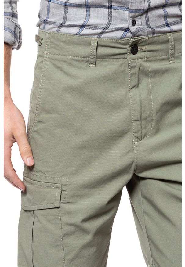 Lee - SPODENKI LEE FATIGUE SHORT LICHEN GREEN L73BCJ82 112120334. Materiał: materiał