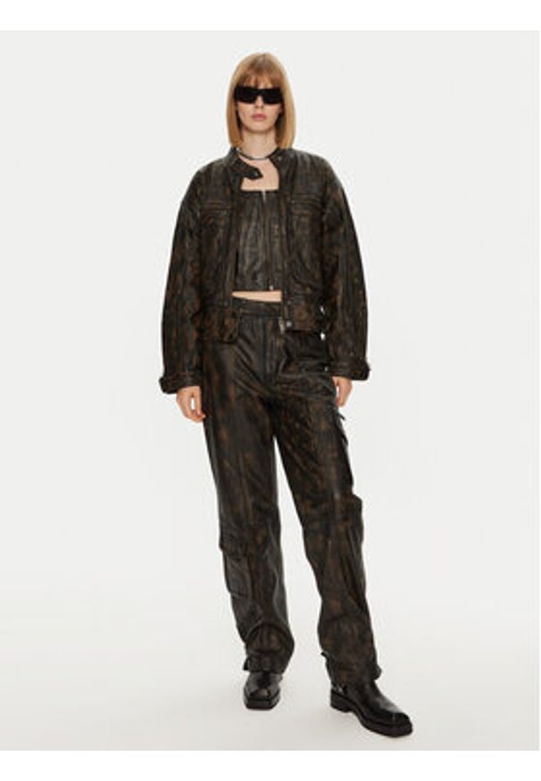GESTUZ - Gestuz Spodnie skórzane Tracky 10909474 Brązowy Loose Fit. Kolor: brązowy. Materiał: skóra