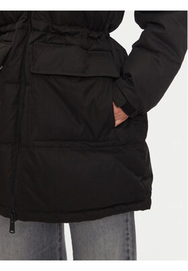 Tommy Jeans Kurtka puchowa Alaska DW0DW18821 Czarny Regular Fit. Kolor: czarny. Materiał: syntetyk