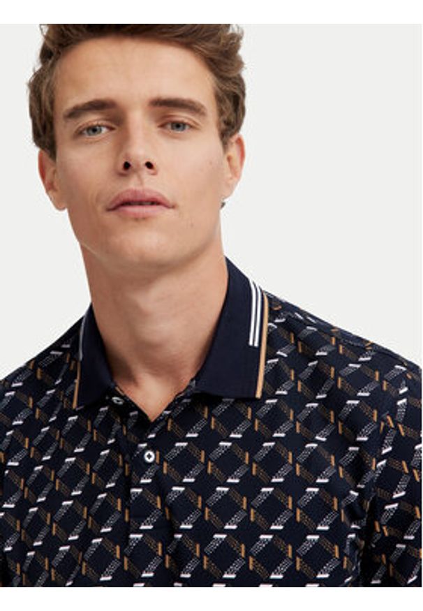 Bugatti Polo 8150-75032C Granatowy Regular Fit. Typ kołnierza: polo. Kolor: niebieski. Materiał: bawełna