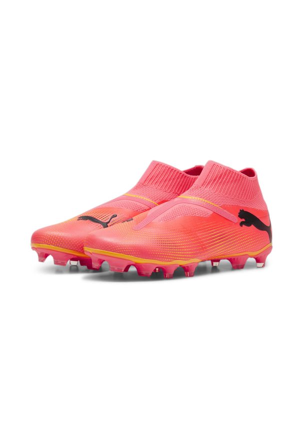 Puma - Buty piłkarskie bez sznurówek FUTURE 7 MATCH FG/AG PUMA. Kolor: wielokolorowy, żółty, czarny, pomarańczowy. Materiał: materiał, syntetyk. Sport: piłka nożna