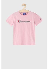 Champion T-shirt dziecięcy kolor różowy. Okazja: na co dzień. Kolor: różowy. Materiał: dzianina. Długość rękawa: krótki rękaw. Długość: krótkie. Styl: casual