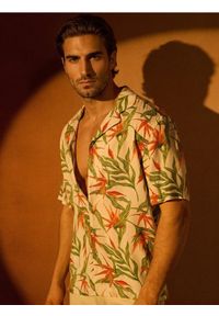 Sinsay - Wiskozowa koszula z motywem roślinnym - błękitny. Kolor: niebieski. Materiał: wiskoza #1